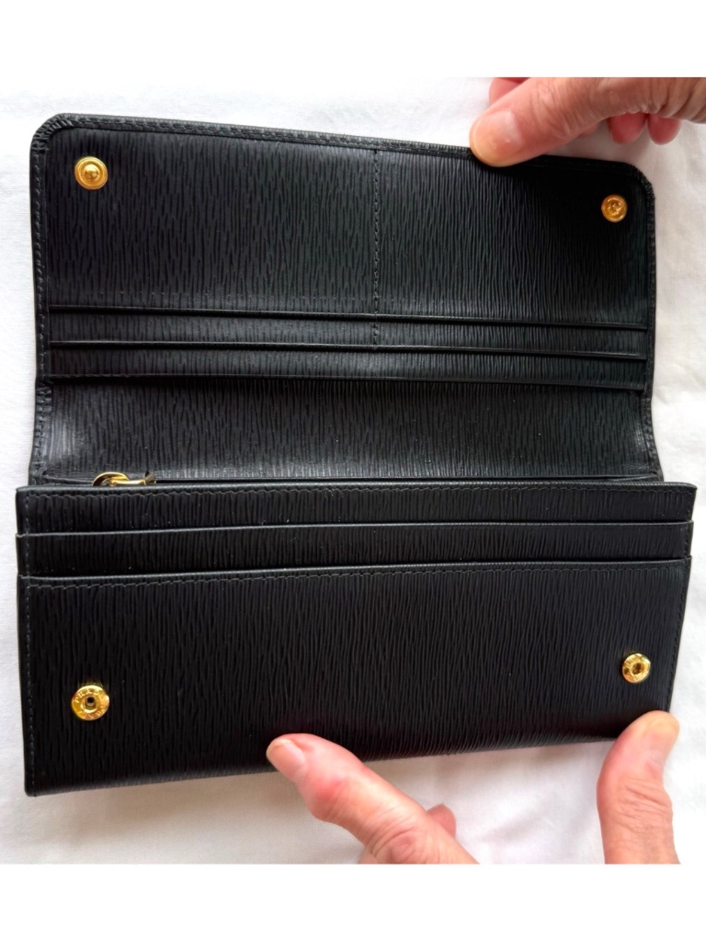 Prada Saffiano Wallet Leather with Detachable ID Card Case and GHW - Picture 10 of 10